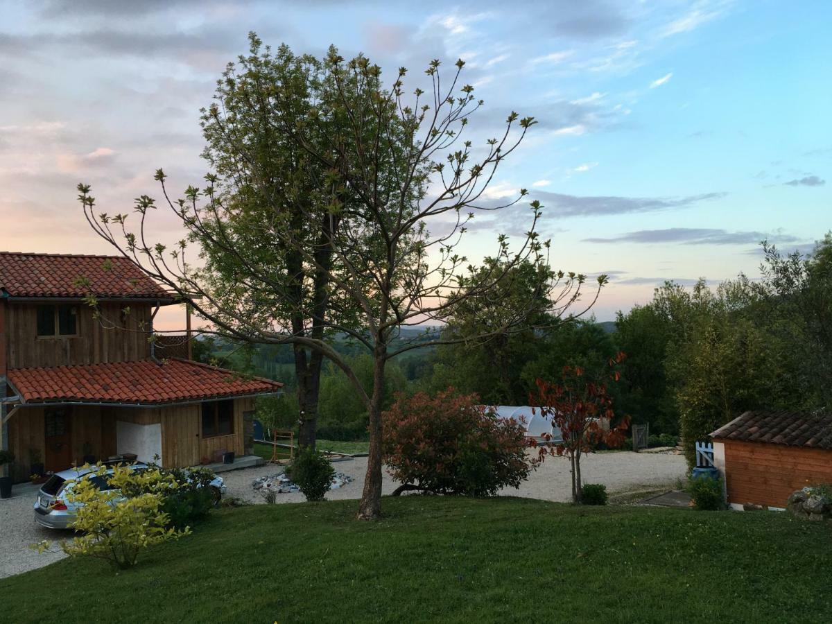 Gite Colombe Des Bois Estadens Bagian luar foto