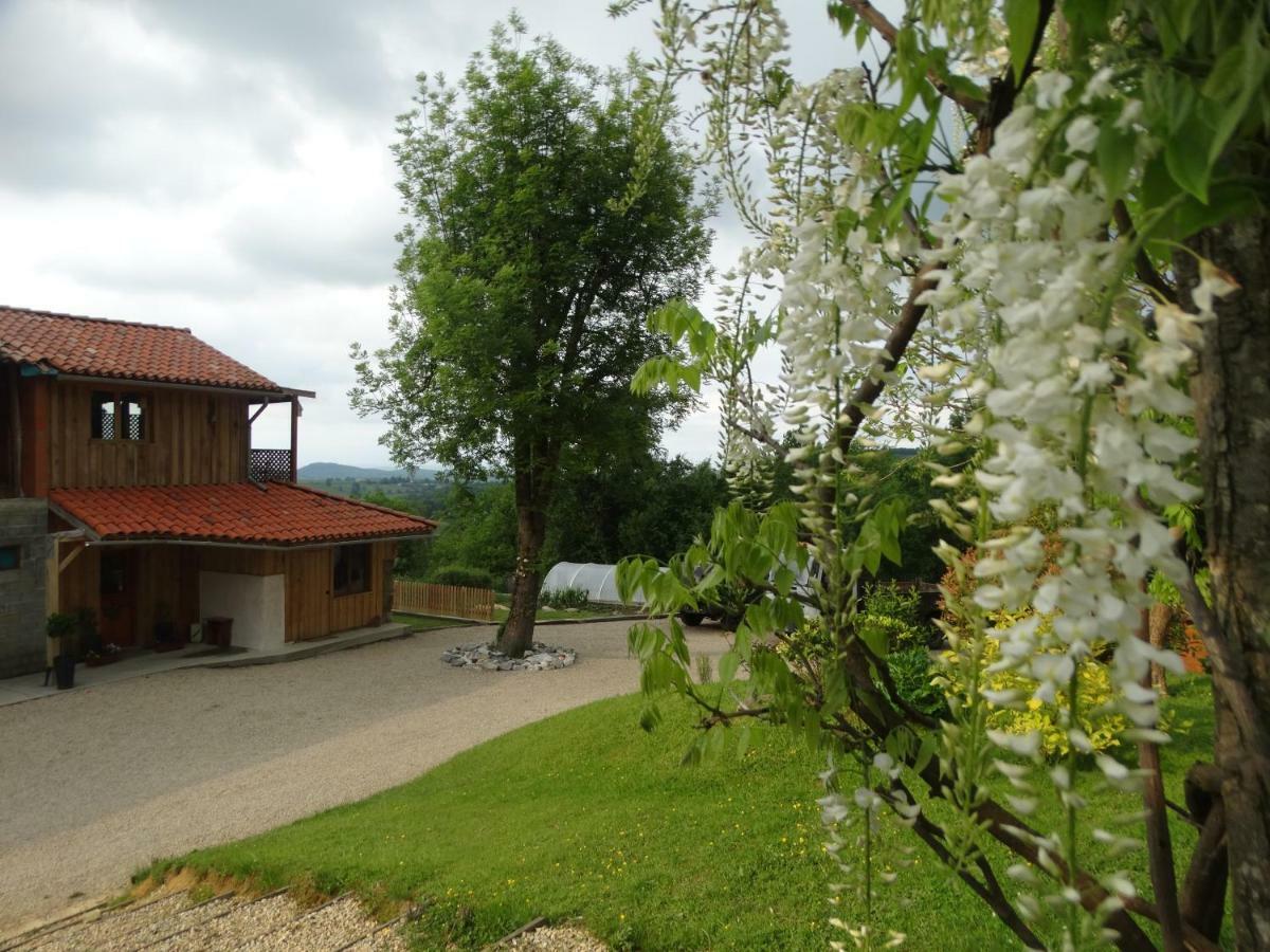Gite Colombe Des Bois Estadens Bagian luar foto